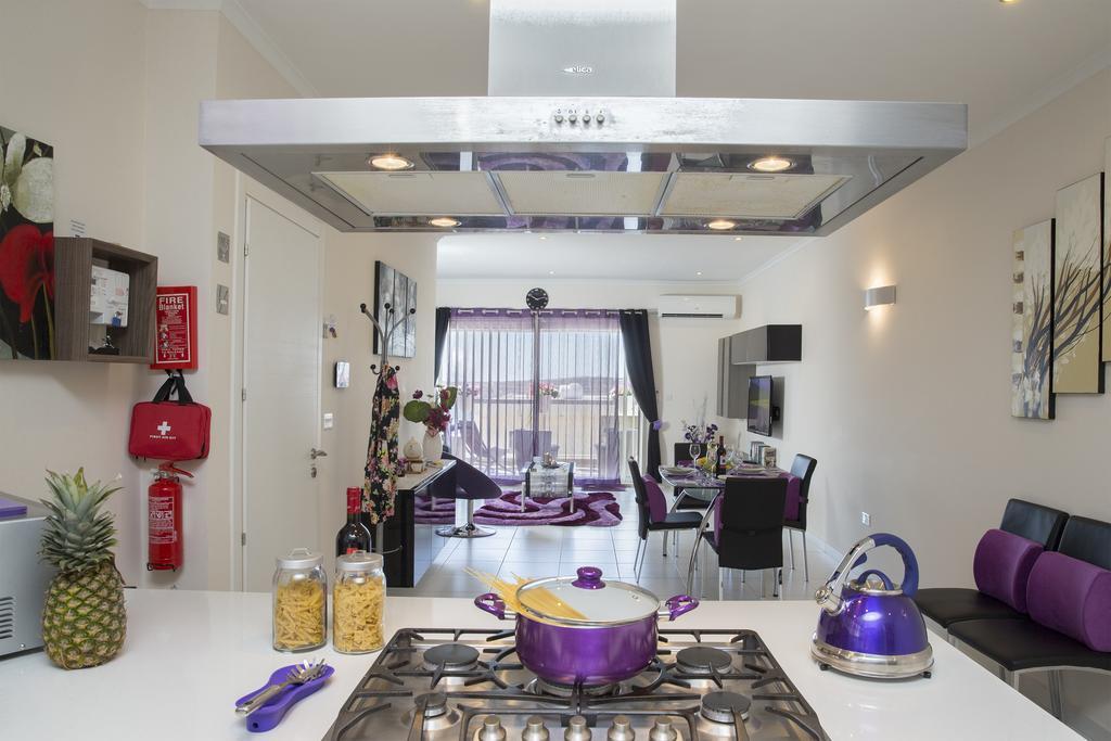 Marsascala 2 Bedroom Apartment Close To Beach! Hpi 6768 Marsaskala Bagian luar foto